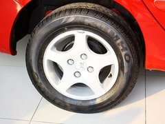 2011款 三厢 1.4L 手动 驭乐版