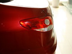 2011款 三厢 1.4L 手动 驭乐版