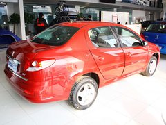 2011款 三厢 1.4L 手动 驭乐版