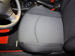 2011款 三厢 1.4L 手动 驭乐版