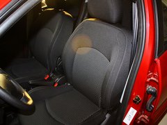 2011款 三厢 1.4L 手动 驭乐版