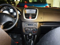 2011款 三厢 1.4L 手动 驭乐版