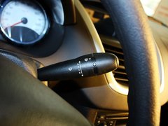 2011款 三厢 1.4L 手动 驭乐版
