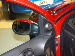 2011款 三厢 1.4L 手动 驭乐版