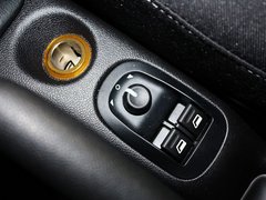 2011款 三厢 1.4L 手动 驭乐版