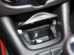 2011款 三厢 1.4L 手动 驭乐版