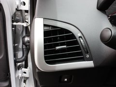 2011款 三厢 1.4L 手动 品乐版