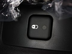 2011款 三厢 1.4L 手动 品乐版