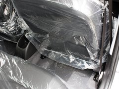 2011款 三厢 1.4L 手动 品乐版