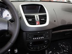 2011款 三厢 1.4L 手动 品乐版
