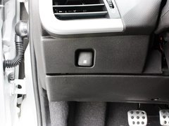 2011款 三厢 1.4L 手动 品乐版