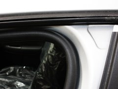 2011款 三厢 1.6L 手动 品乐版