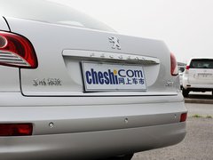 2011款 三厢 1.6L 手动 品乐版