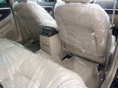 荣威750 1.8T 自动祺雅版 2011款