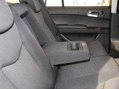 2011款 1.8T 自动 两驱胜域版 5座