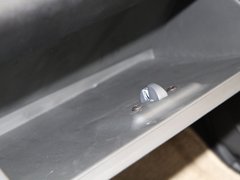 2011款 1.8T 自动 两驱胜域版 5座
