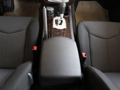 2011款 1.8T 自动 两驱胜域版 5座