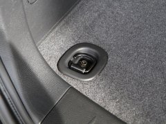 2011款 1.8T 自动 两驱胜域版 5座