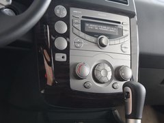 2011款 1.8T 自动 两驱胜域版 5座