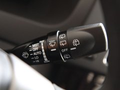 2011款 1.8T 自动 两驱胜域版 5座