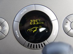 2011款 1.8T 自动 四驱豪域版 5座