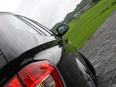 2011款 1.8T 自动 四驱豪域版 5座