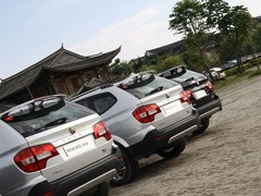 2011款 1.8T 自动 四驱豪域版 5座