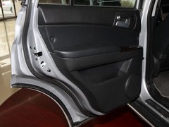 2011款 1.8T 自动 四驱豪域版 5座