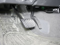 2011款 1.8T 自动 四驱豪域版 5座