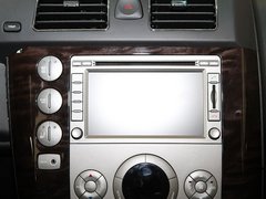 2011款 1.8T 自动 四驱豪域版 5座