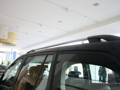 荣威W5 2011款 1.8T 自动 四驱豪域版 5座