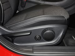 2013款 A180 1.6T DCT 时尚型