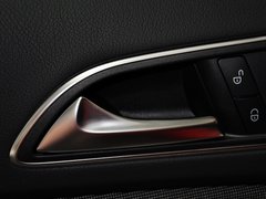 2013款 A180 1.6T DCT 时尚型