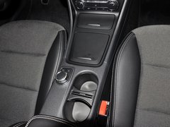 2013款 A180 1.6T DCT 时尚型