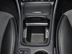 2013款 A180 1.6T DCT 时尚型