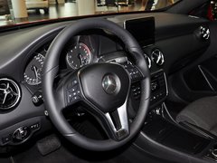 2013款 A180 1.6T DCT 时尚型