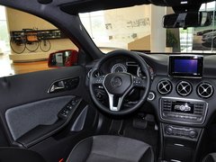 2013款 A180 1.6T DCT 时尚型
