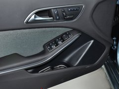 2013款 A180 1.6T DCT 时尚型