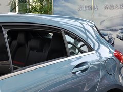 2013款 A180 1.6T DCT 时尚型