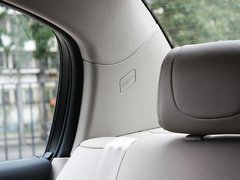 2011款 2.0L 自动 豪华型