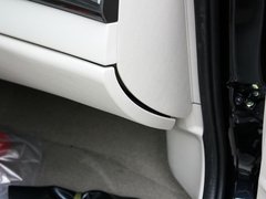 2011款 2.0L 自动 豪华型