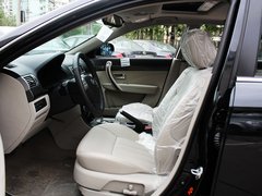 2011款 2.0L 自动 豪华型