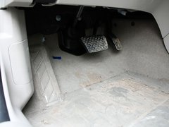 2011款 2.0L 自动 豪华型
