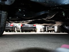2011款 2.0L 自动 豪华型