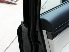 2011款 2.0L 自动 豪华型