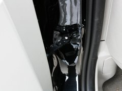 2011款 2.0L 自动 豪华型