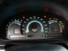 2011款 2.0L 自动 豪华型
