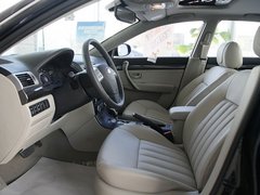 2011款 2.0L 自动 豪华型
