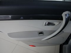 2011款 2.0L 自动 豪华型