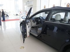 2011款 2.0L 自动 豪华型